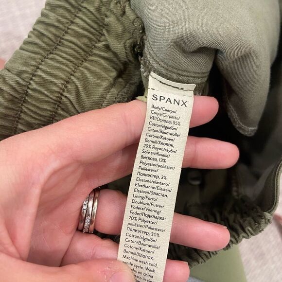 Spanx Stretch Twill Cargo Jogger in Olive sz XS - Picture 4 of 8